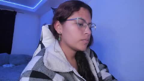  Lady  online show from 10.11.25