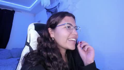  Lady  online show from 10.14.25