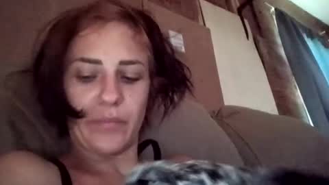 Snapshot of ladybug9097 chatting on 10.30.25 RockStar Couple online show from 10.30.25