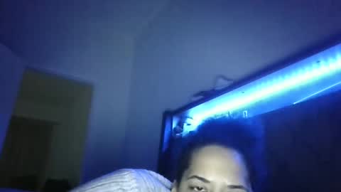 Snapshot of ladycinnabon chatting on 01.06.25 Stephanie online show from 01.06.25