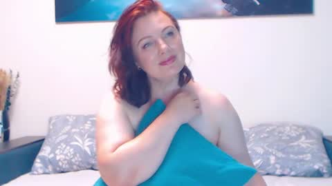 Snapshot of ladyelizabeth777 chatting on 07.07.26 Beth online show from 07.07.26