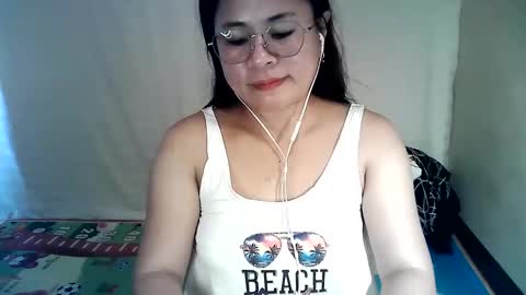 Snapshot of ladyhotsiren chatting on 12.10.24 SEREN online show from 12.10.24