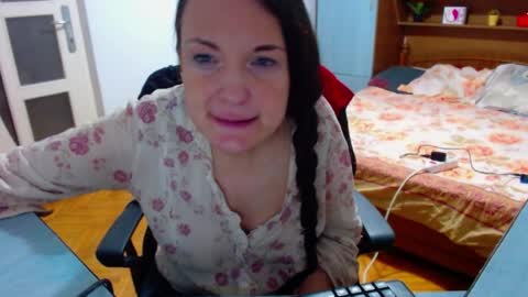 Snapshot of ladylhoty chatting on 08.01.26 LadyLHoty online show from 08.01.26