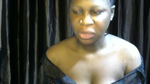 Snapshot of ladylilasexy chatting on 06.03.26 sexylila online show from 06.03.26
