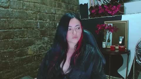 ladylunatikka online show from 04.28.26