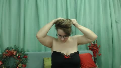 Snapshot of ladymagickiss chatting on 12.25.24 Nicole.... online show from 12.25.24