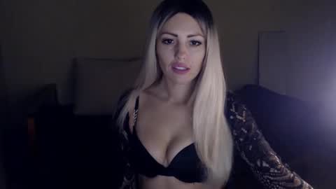 Monika online show from 01.03.25