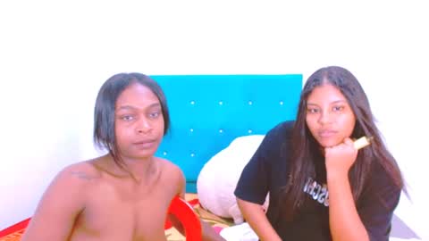 Snapshot of ladypussy69779756 chatting on 12.12.24 laura online show from 12.12.24