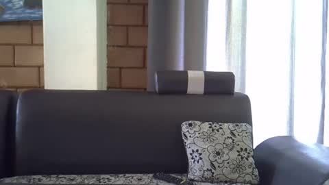 Sarah  Sam online show from 01.04.25