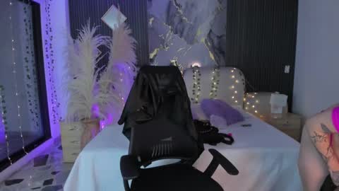 Lady  online show from 02.13.26