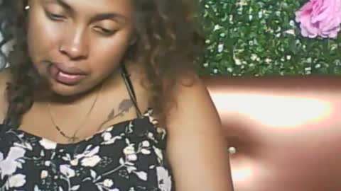 Snapshot of ladyxsnakes chatting on 12.16.25 LadyXSnakes online show from 12.16.25