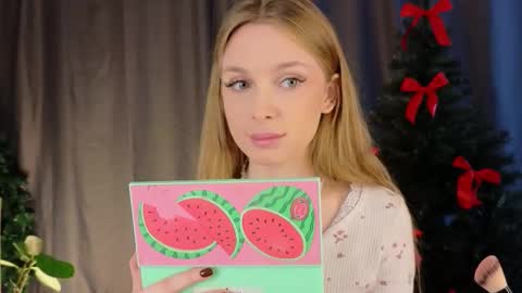 Lilia online show from 12.04.25