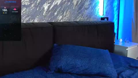 Bella online show from 03.10.25