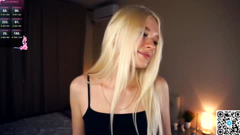 day - Lizzy night-Roxann online show from 01.31.25