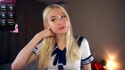 day - Lizzy night-Roxann online show from 02.14.25