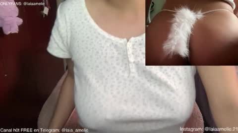 Snapshot of laiaamelie chatting on 01.08.26 laiaamelie online show from 01.08.26