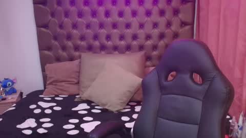 Camila online show from 11.19.25