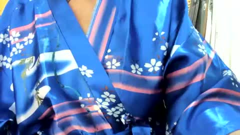 LAILA online show from 04.10.26