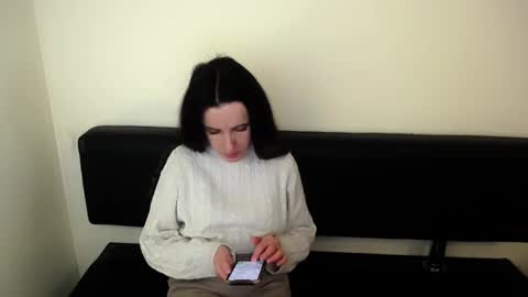Laima online show from 10.13.25