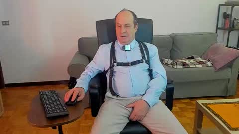 lajose52 online show from 11.28.25