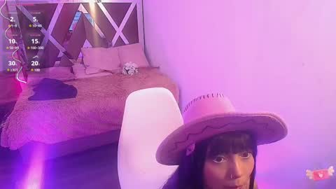 Snapshot of lakshmi_tay chatting on 01.10.25 lakshmi_tay online show from 01.10.25