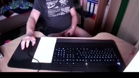 Leonidas online show from 11.27.25
