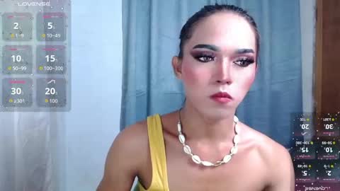Snapshot of lala_moves chatting on 05.22.26 Joxie online show from 05.22.26