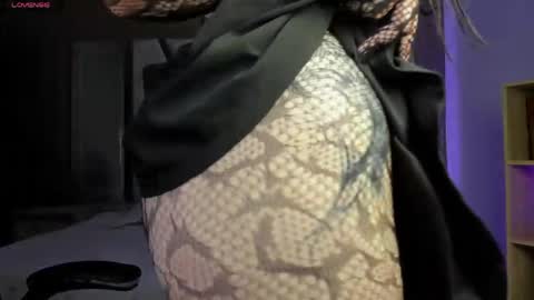 lalabunny01 online show from 04.21.26