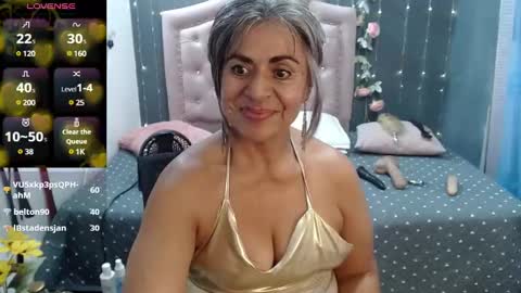 Snapshot of lalisha_96 chatting on 02.01.25 lalisha online show from 02.01.25