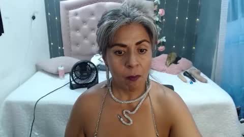 Snapshot of lalisha_96 chatting on 02.12.25 lalisha online show from 02.12.25