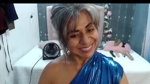 Snapshot of lalisha_96 chatting on 02.21.25 lalisha online show from 02.21.25