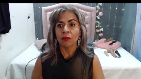 Snapshot of lalisha_96 chatting on 02.22.25 lalisha online show from 02.22.25