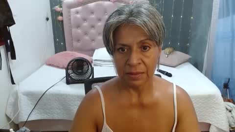 Snapshot of lalisha_96 chatting on 09.10.25 lalisha online show from 09.10.25