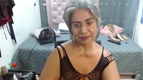 Snapshot of lalisha_96 chatting on 09.24.25 lalisha online show from 09.24.25