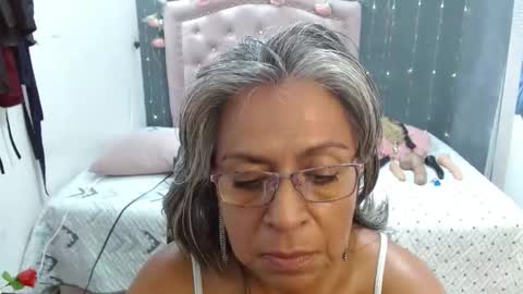 Snapshot of lalisha_96 chatting on 09.30.25 lalisha online show from 09.30.25