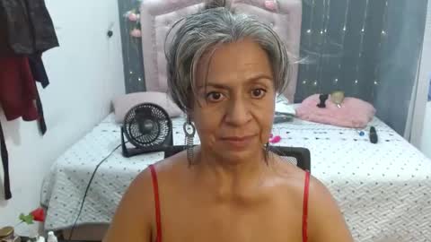 Snapshot of lalisha_96 chatting on 10.22.25 lalisha online show from 10.22.25