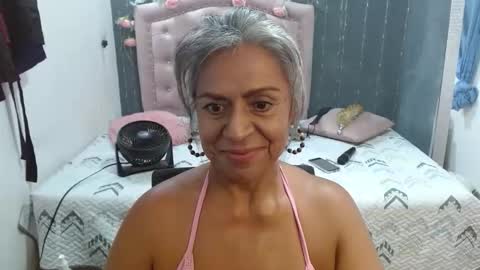 Snapshot of lalisha_96 chatting on 11.15.25 lalisha online show from 11.15.25