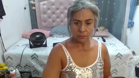 Snapshot of lalisha_96 chatting on 11.28.25 lalisha online show from 11.28.25