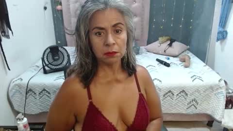 Snapshot of lalisha_96 chatting on 12.04.25 lalisha online show from 12.04.25