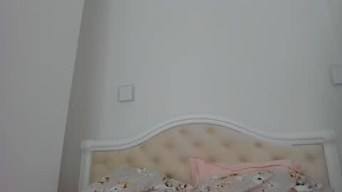 Snapshot of lallie_ chatting on 01.16.26 Lallie online show from 01.16.26