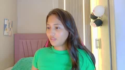 Laura online show from 11.16.25