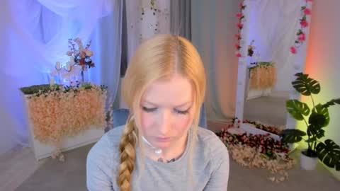 Laly online show from 02.10.25