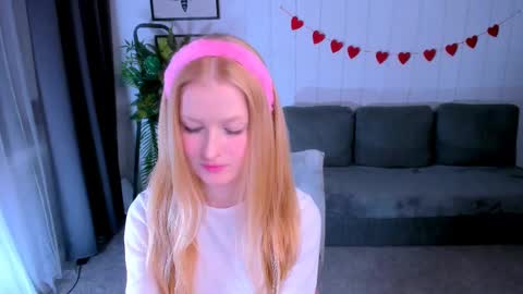 Laly online show from 02.19.25