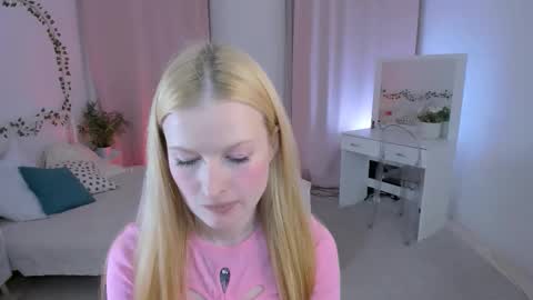Laly online show from 10.02.25