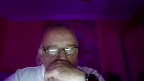 Snapshot of lamabama chatting on 09.18.25 lamabama online show from 09.18.25