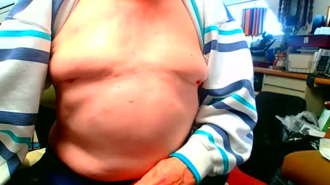 Snapshot of lamarbrazil chatting on 02.05.25 lamarbrazil online show from 02.05.25