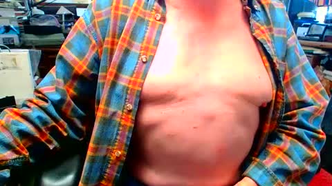 Snapshot of lamarbrazil chatting on 02.13.25 lamarbrazil online show from 02.13.25