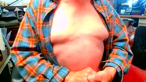 Snapshot of lamarbrazil chatting on 03.06.25 lamarbrazil online show from 03.06.25