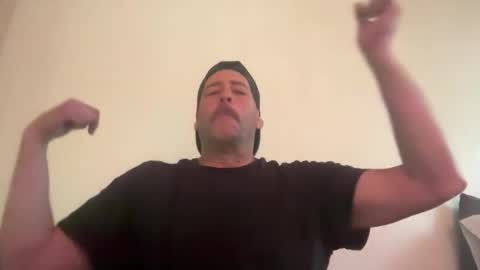 Snapshot of lampin1 chatting on 11.25.25 lampin1 online show from 11.25.25