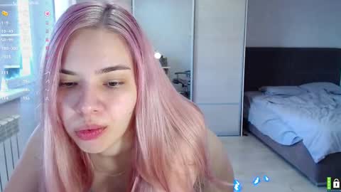 Lana online show from 02.20.25